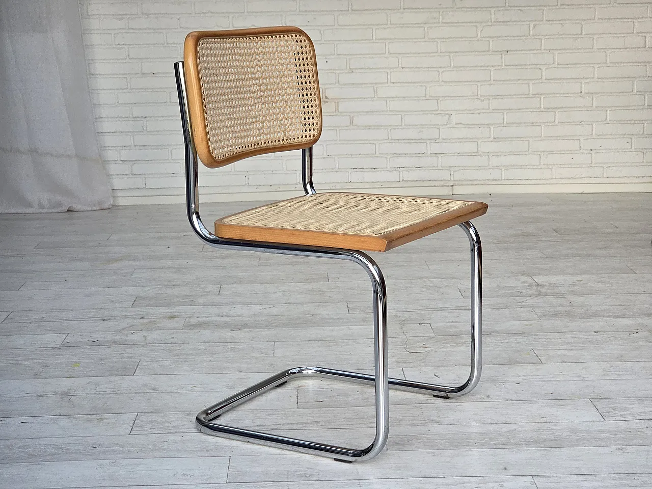 4 Italian chairs in Bauhaus style, chrome steel, 1970s 3