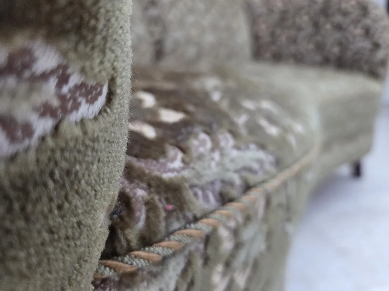 Danish curved 2-seater sofa, green velour, 1960s 6