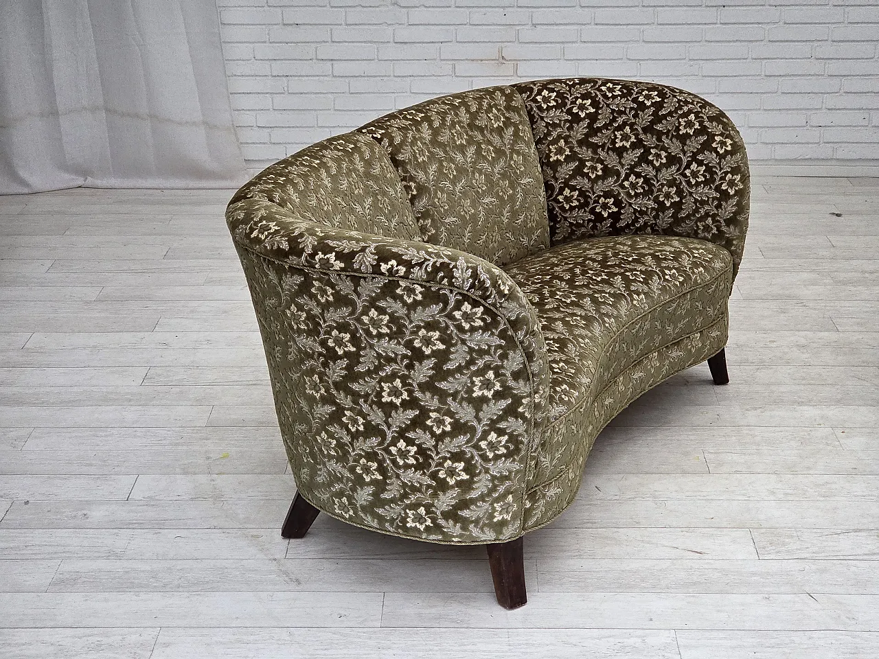 Danish curved 2-seater sofa, green velour, 1960s 7