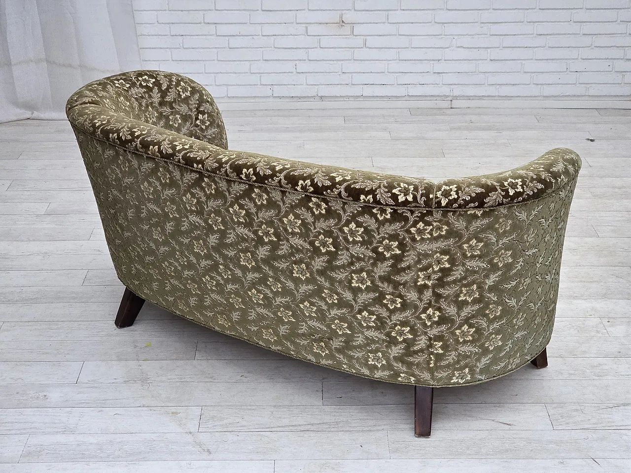 Danish curved 2-seater sofa, green velour, 1960s 11