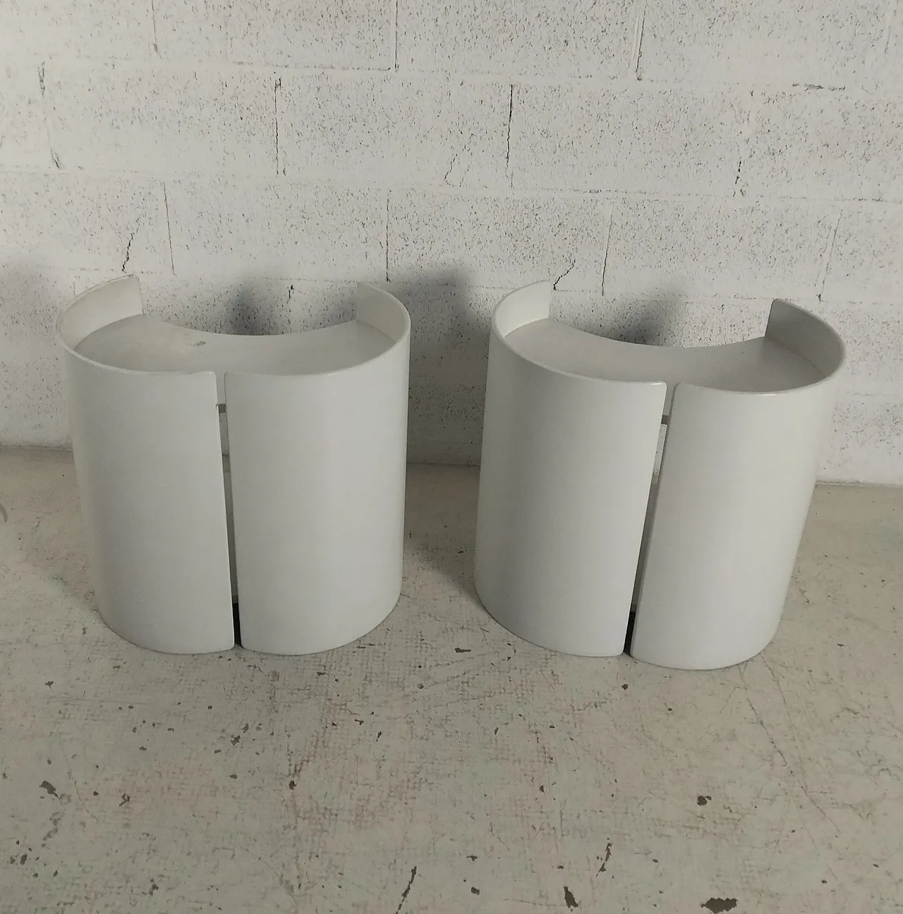 Coppia di comodini Gea  di K. Takahama per Gavina, anni '70 6