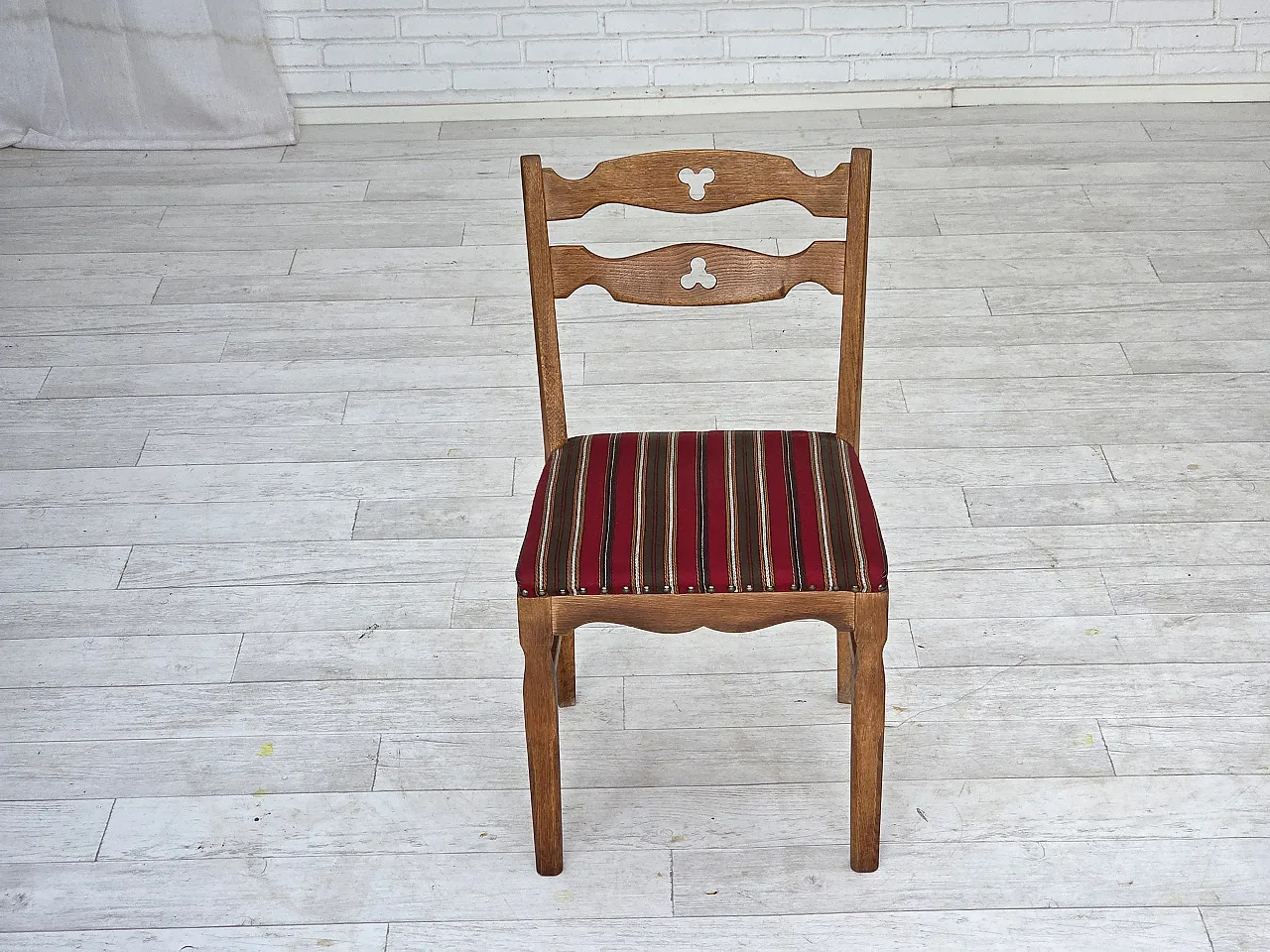 4 Danish dining chairs, wool, oak wood, 1960s 7