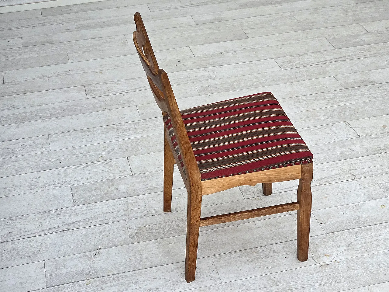 4 Danish dining chairs, wool, oak wood, 1960s 14
