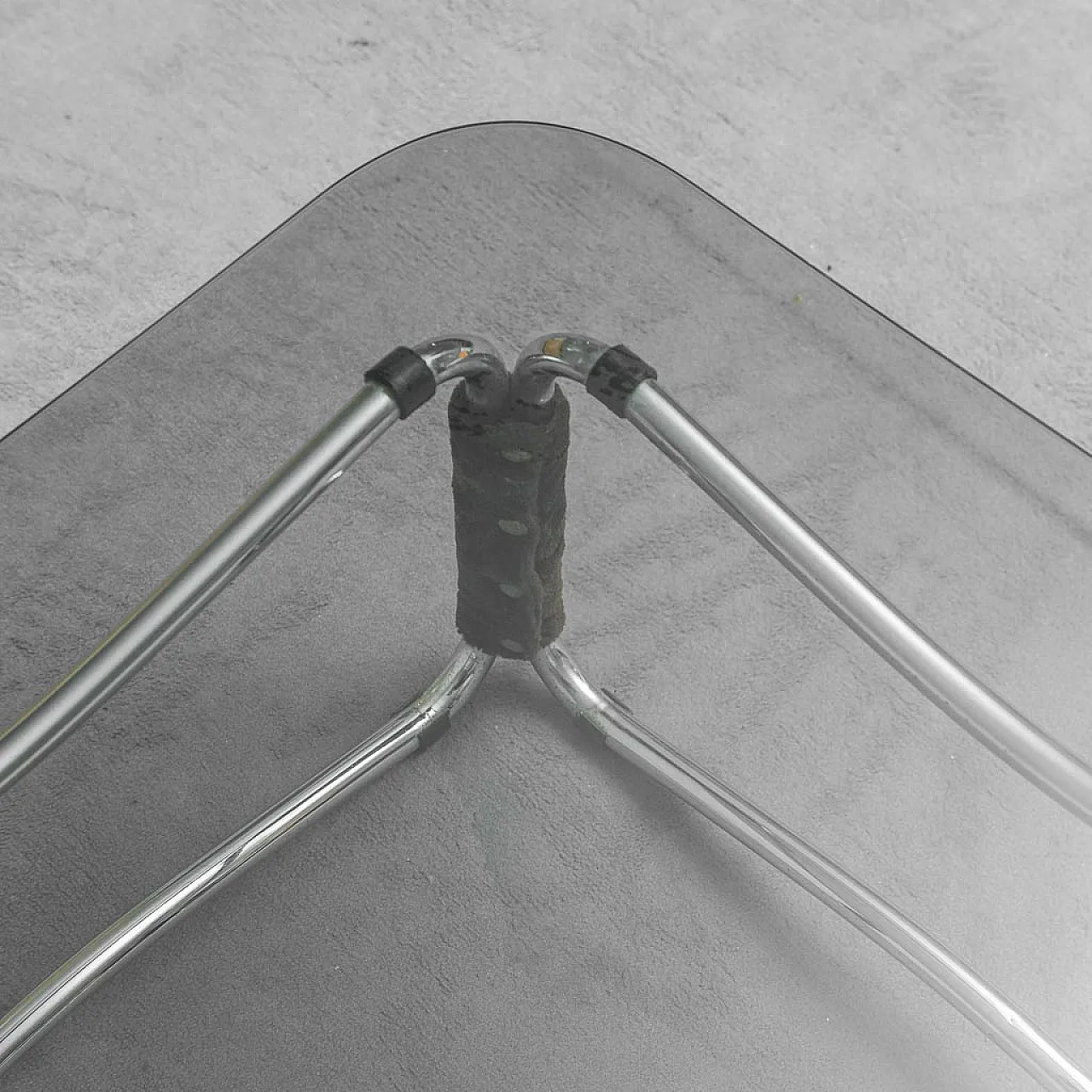 Coffee table in metal and smoked glass, 1970s 5