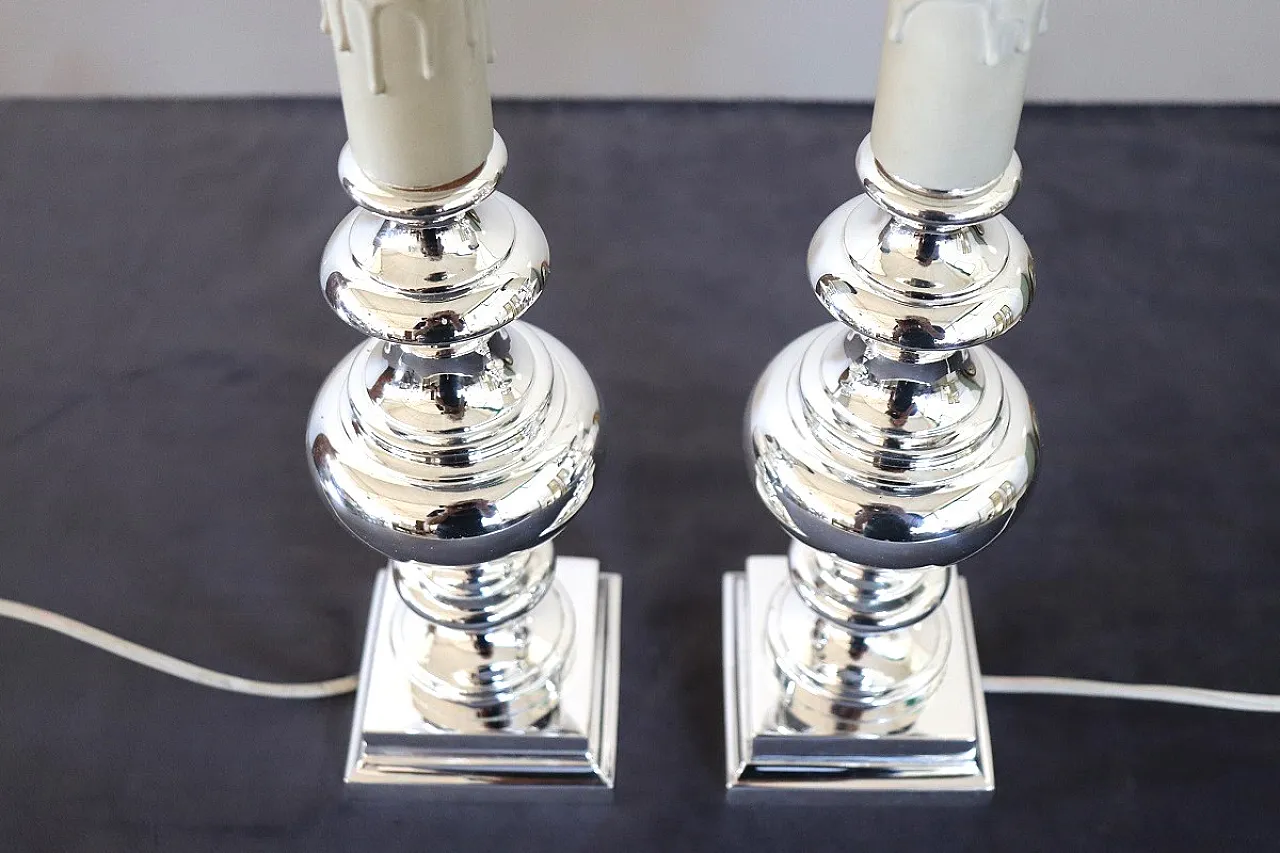 Coppia di abat-jour in metallo argentato, anni '70 5