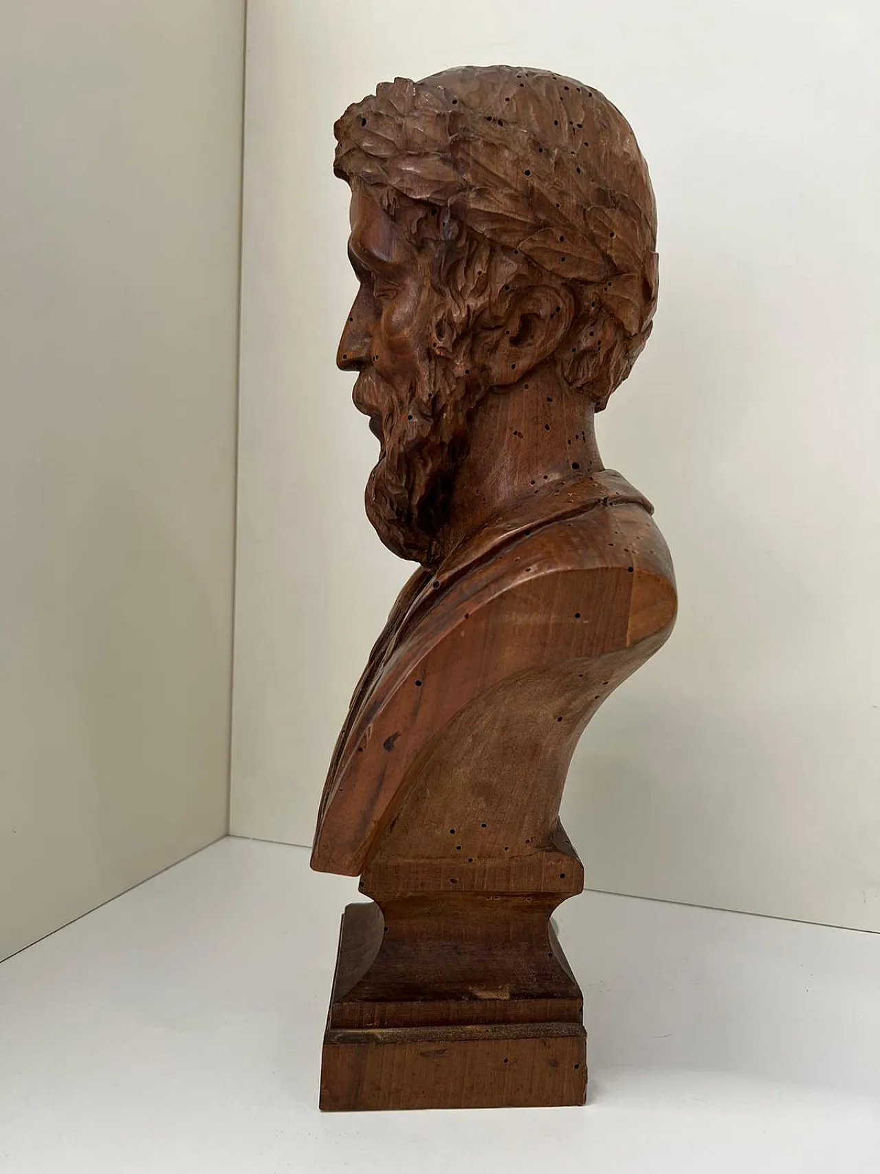 Busto in legno di noce, '800 8