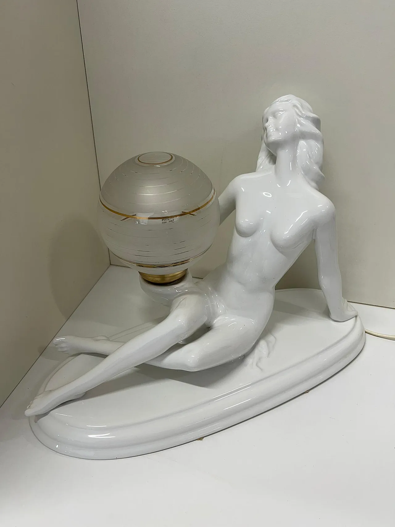 Lampada figura di donna in stile art deco’, 70s 4