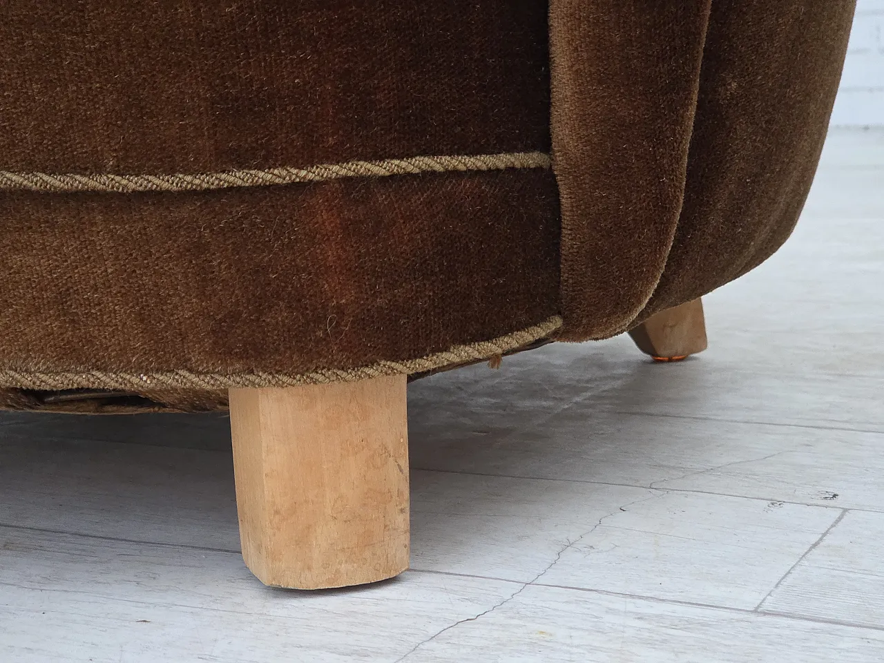 Danish curved chair in brown velvet, 1960s 3