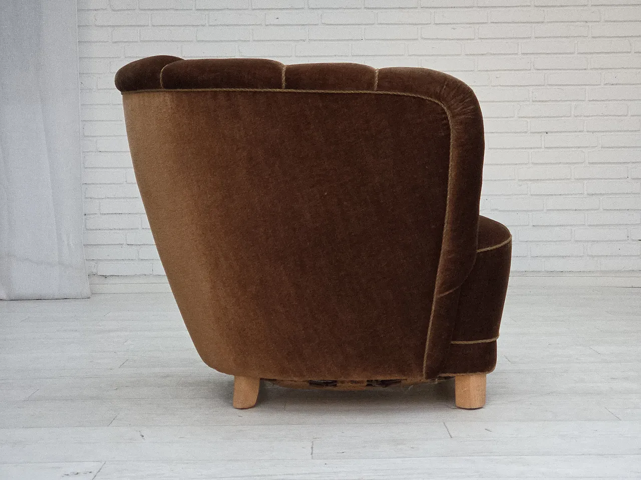 Danish curved chair in brown velvet, 1960s 7
