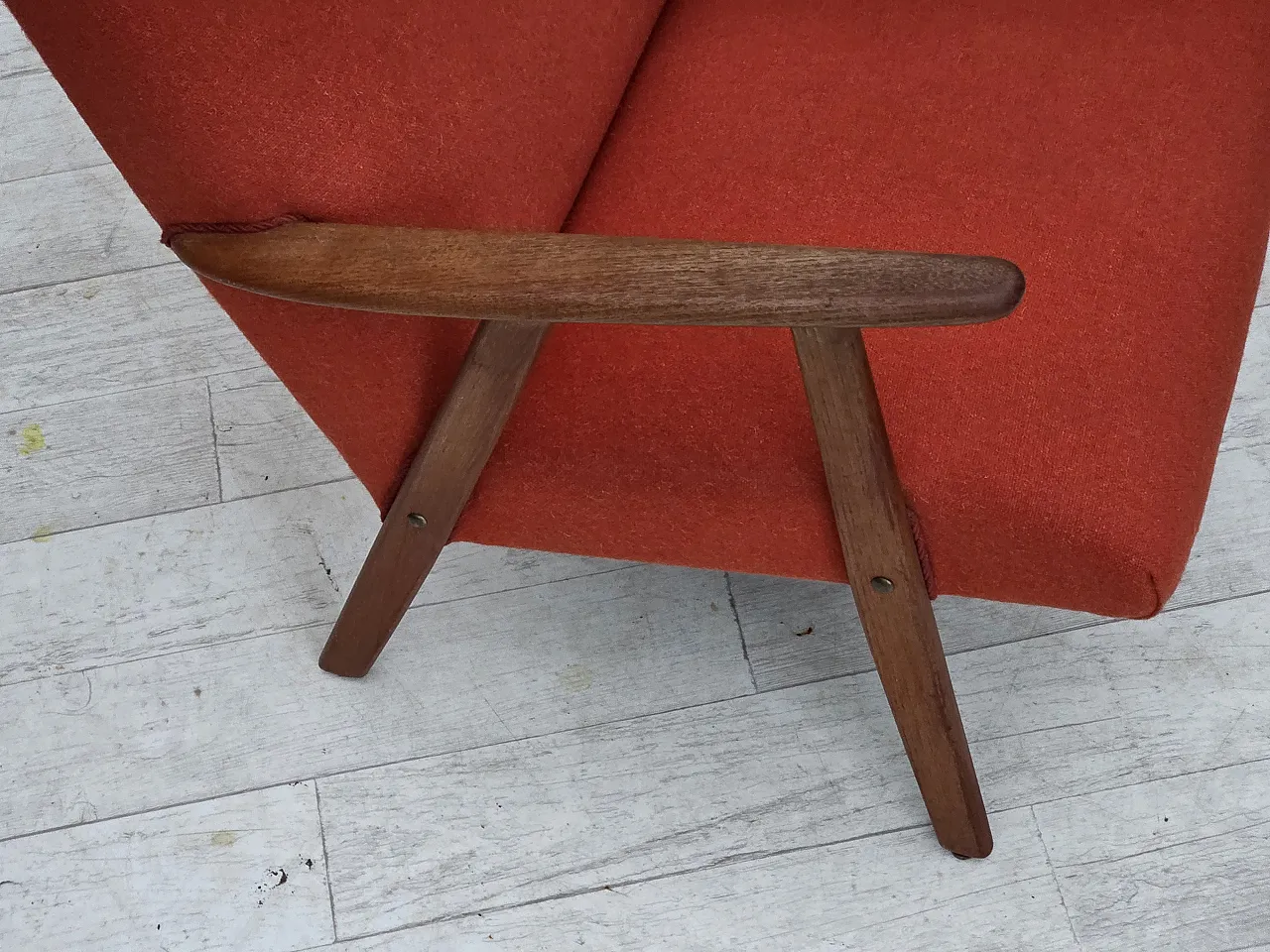 High-back armchair in wool, teak, oak, 1970s 7