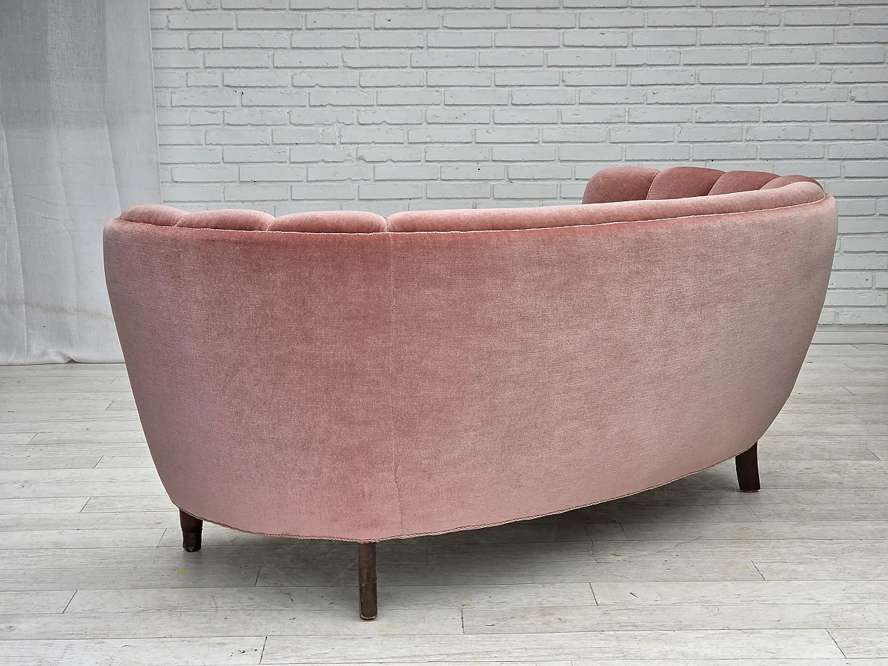 Danish 2-seater curved sofa in salmon pink velvet, 1970s 14