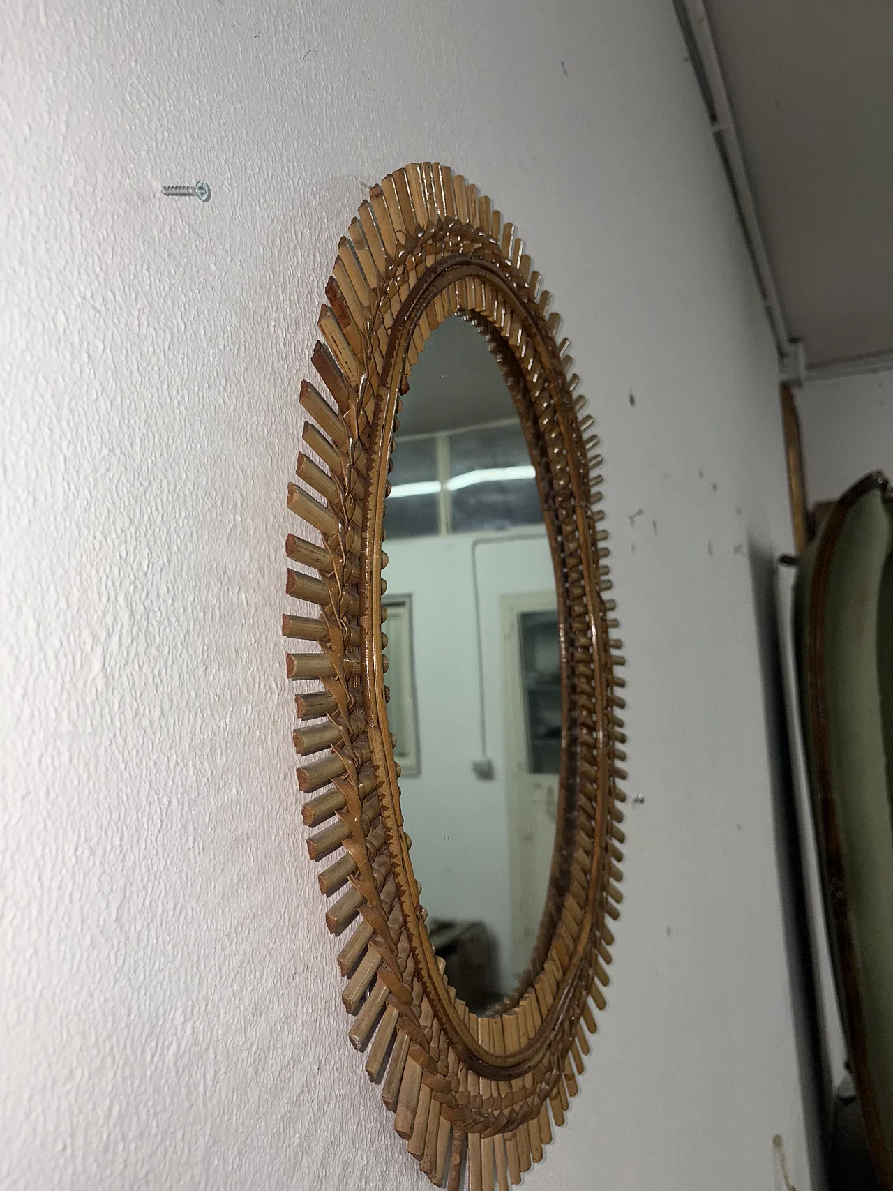 Specchio ovale in vimini, anni '60 6