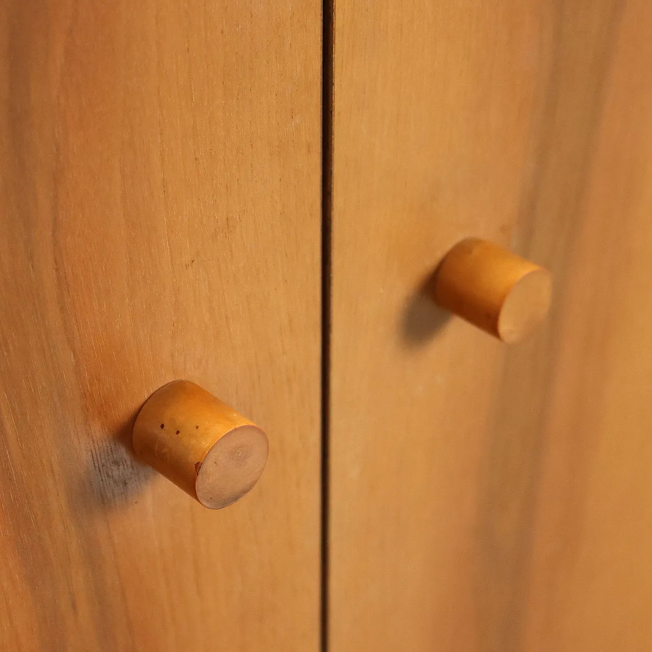 Credenza Scuderia in noce nazionale di Carlo Scarpa per Bernini, anni '70 7