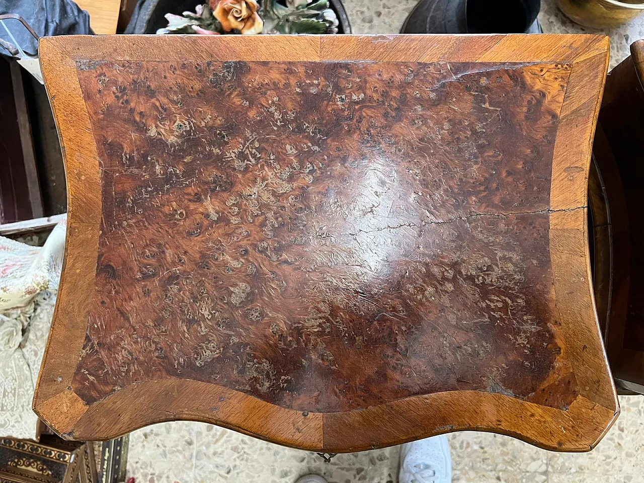 Coppia di comodini in radica di noce, '800 8