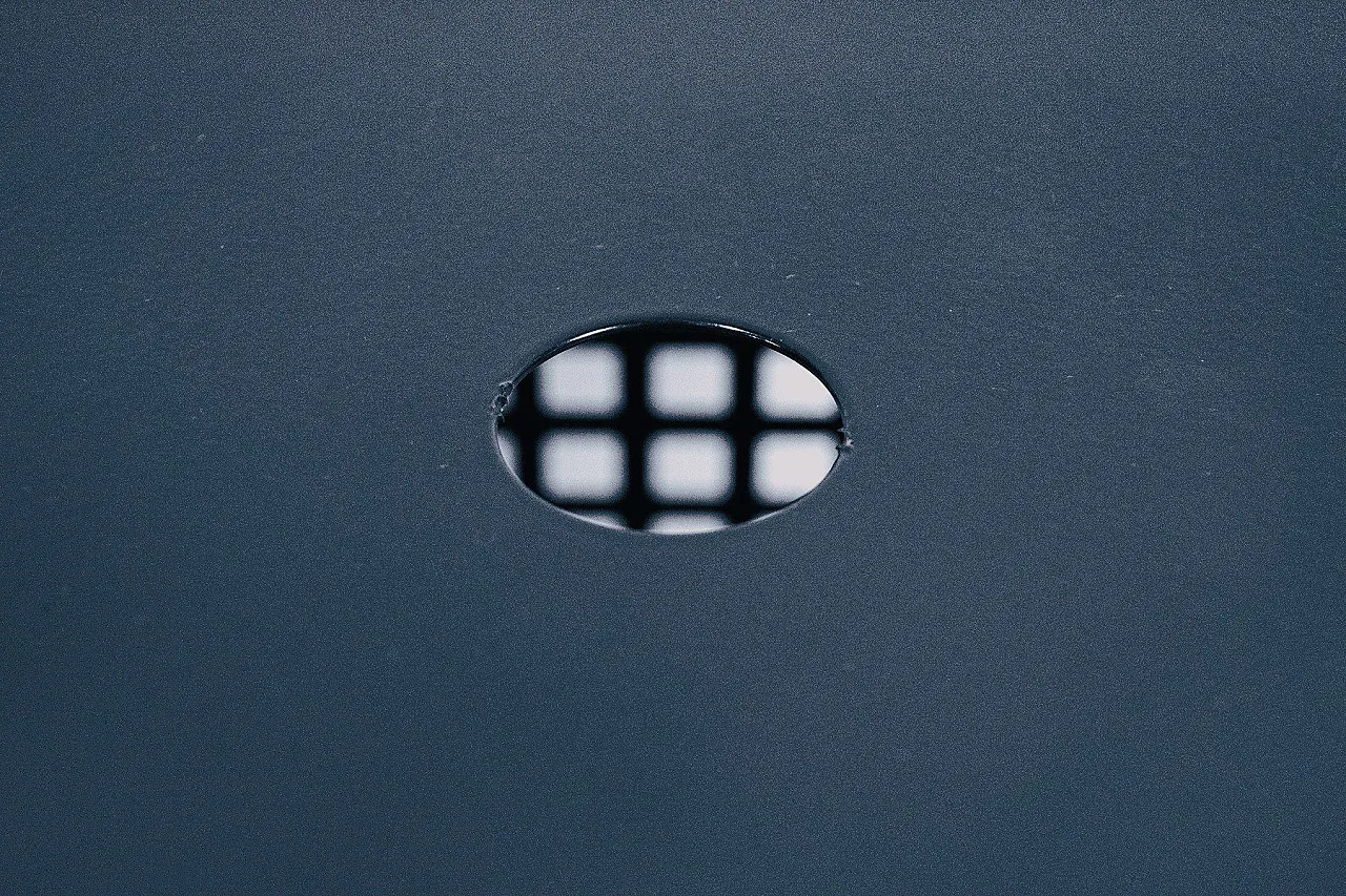 Scatola in metallo blu, anni '70 4