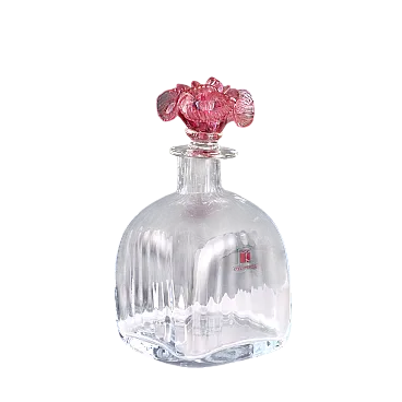 Bottiglia in vetro soffiato costolato con tappo a forma di rosa, '900