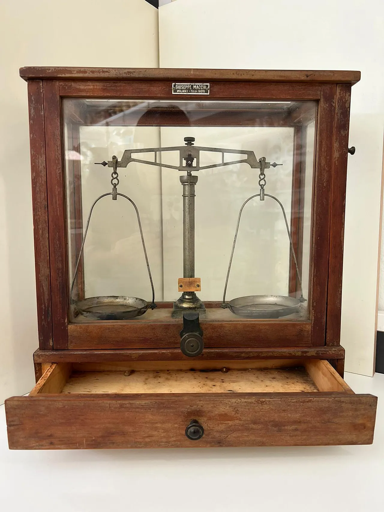 Bilancia analitica da farmacia, anni '50 9