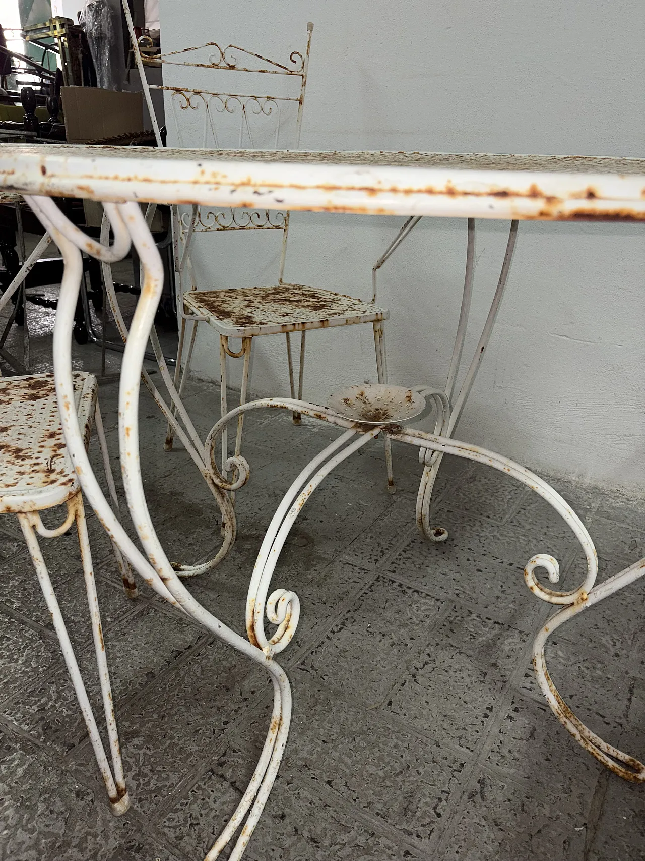 Tavolo con sedie in ferro, anni '70 6