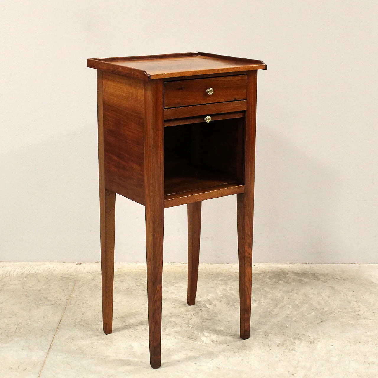 Comodino Direttorio in noce '700 Italia 5