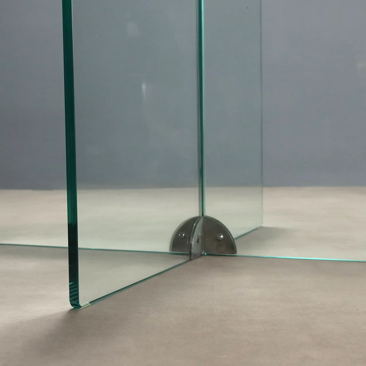 Ground glass dining table with square top, late 20th century 9