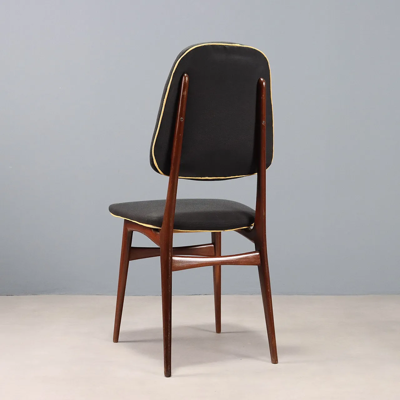 Sedia da pranzo in legno e in tessuto grigio, '900 8