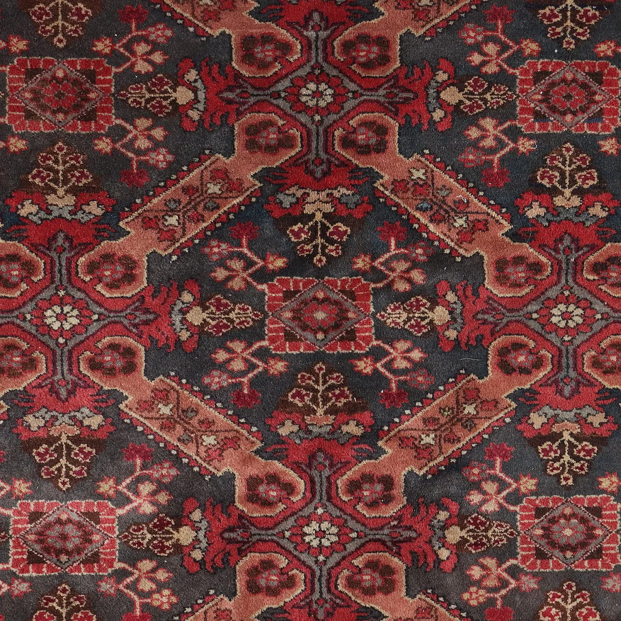Shirvan wool rug with fine knot, late 20th century 3