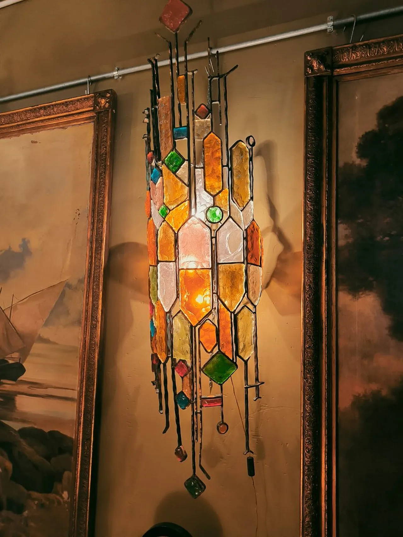 Pair of brutalist hammered glass wall lamps by Poliarte, 1970s 6