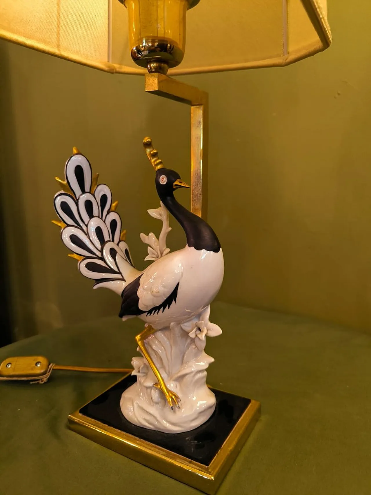 Swan lamp with lampshade, 1960s 2