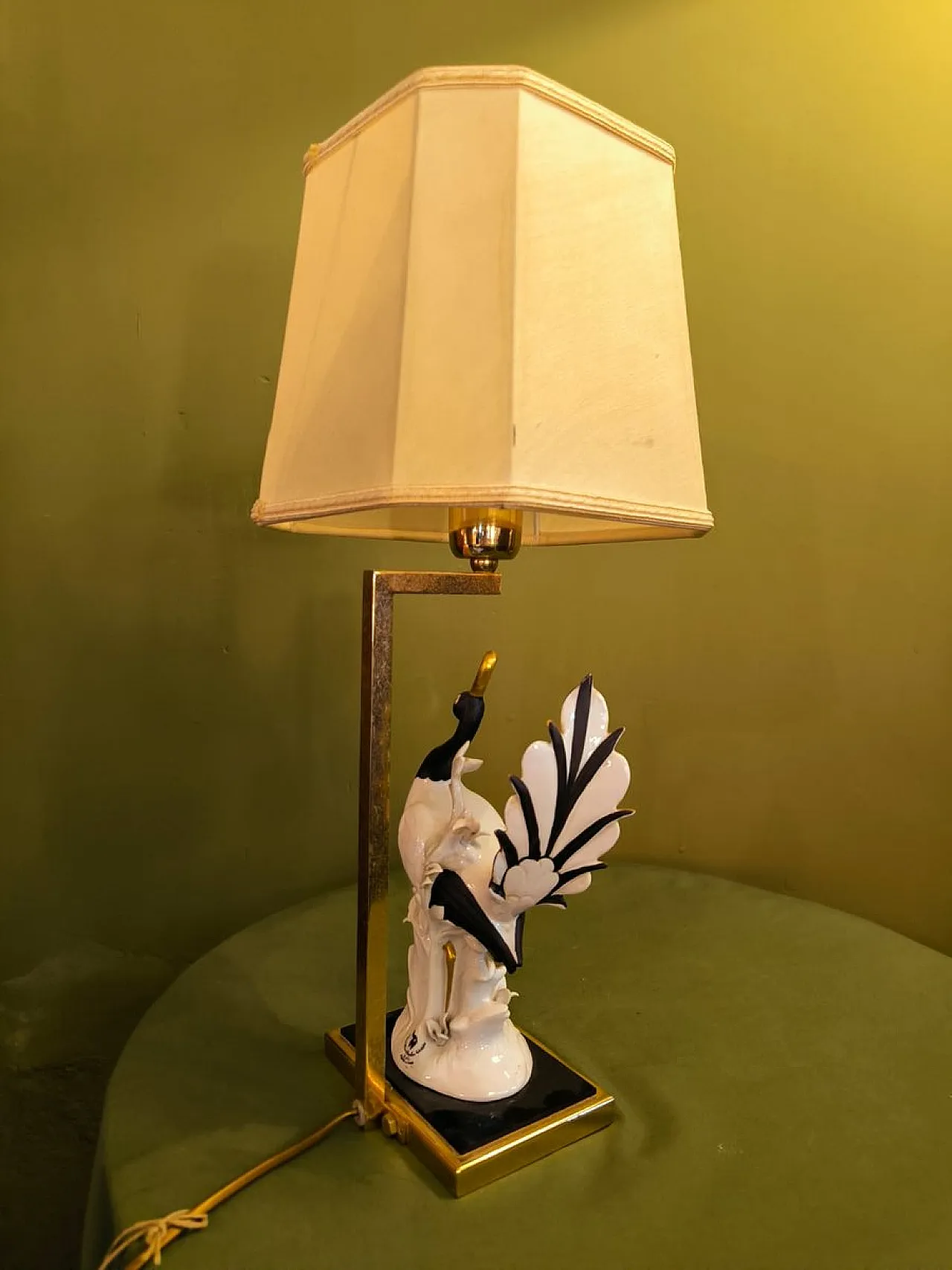 Swan lamp with lampshade, 1960s 9