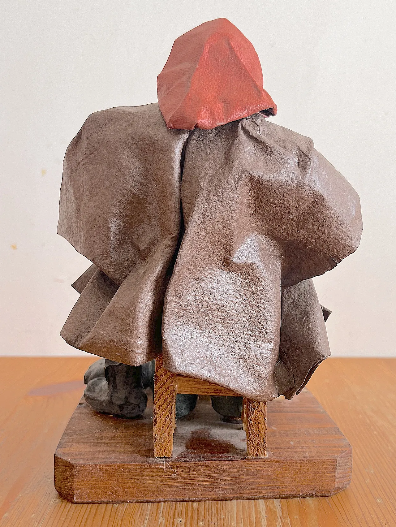 Lecce ceramic papier-mâché figurines 11