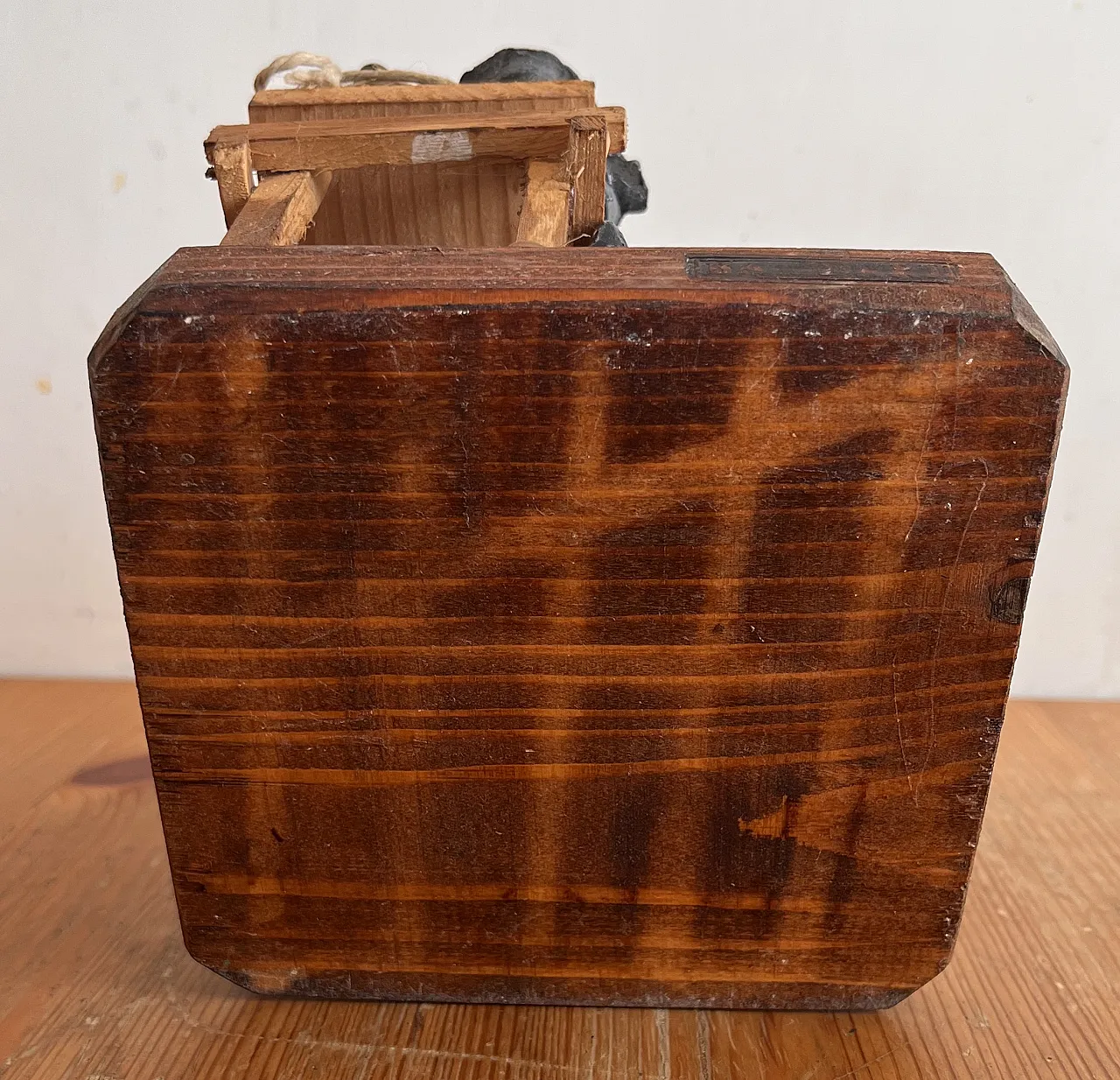 Lecce ceramic papier-mâché figurines 16