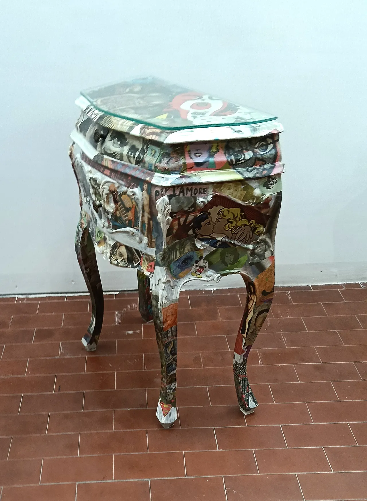 Coppio di comodini decoupage artistico, 2000 14