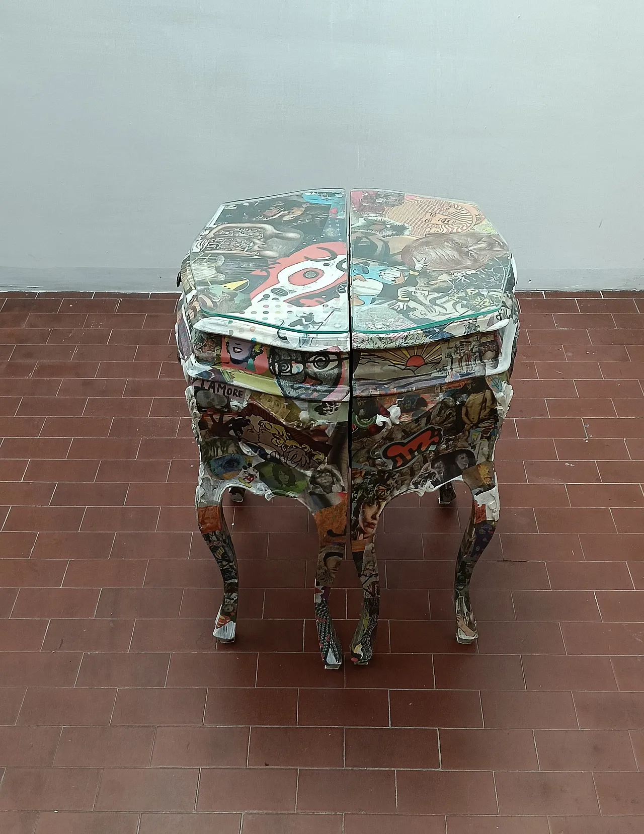 Coppio di comodini decoupage artistico, 2000 26