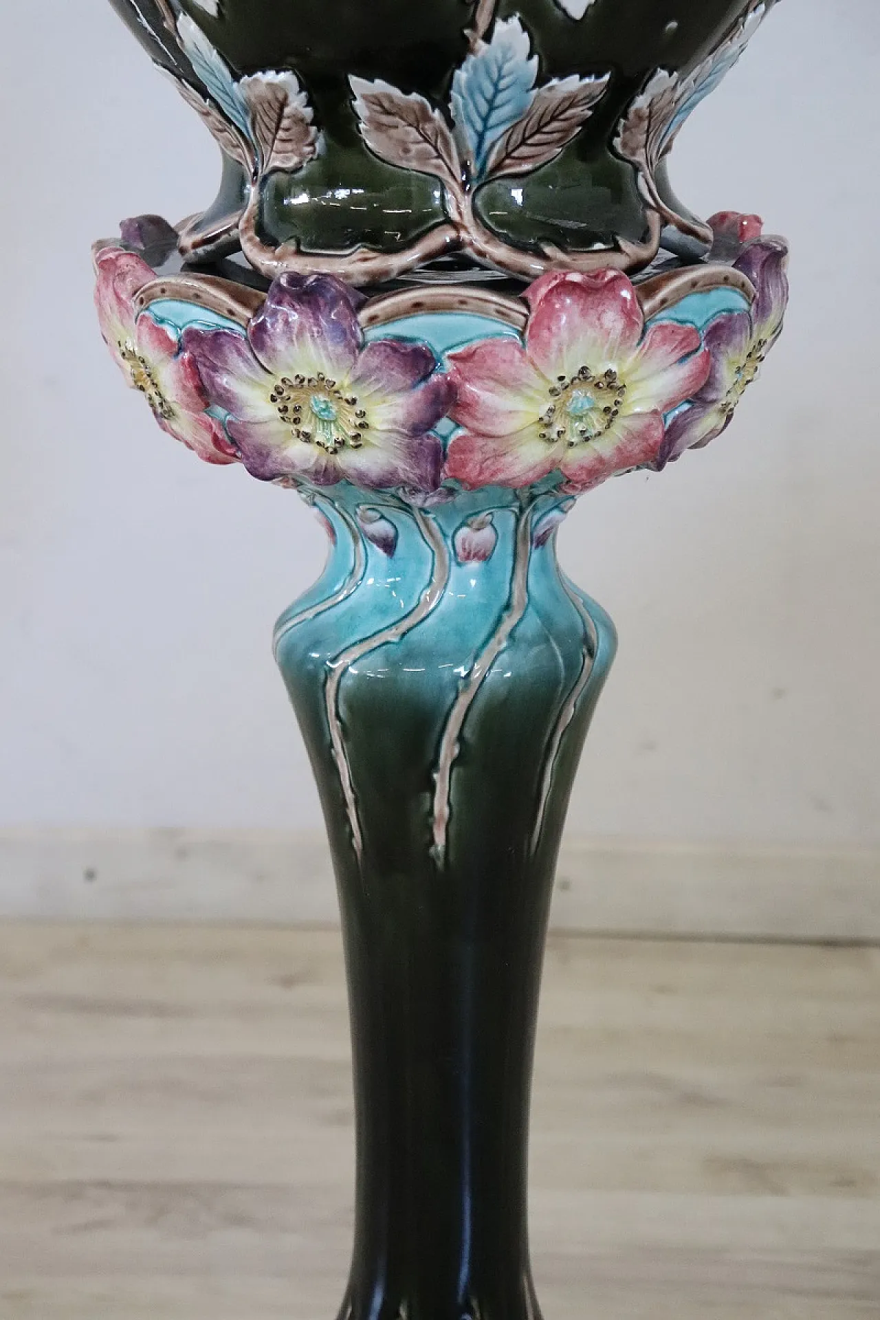 Vaso in ceramica con colonna Art Nouveau, inizi '900 3