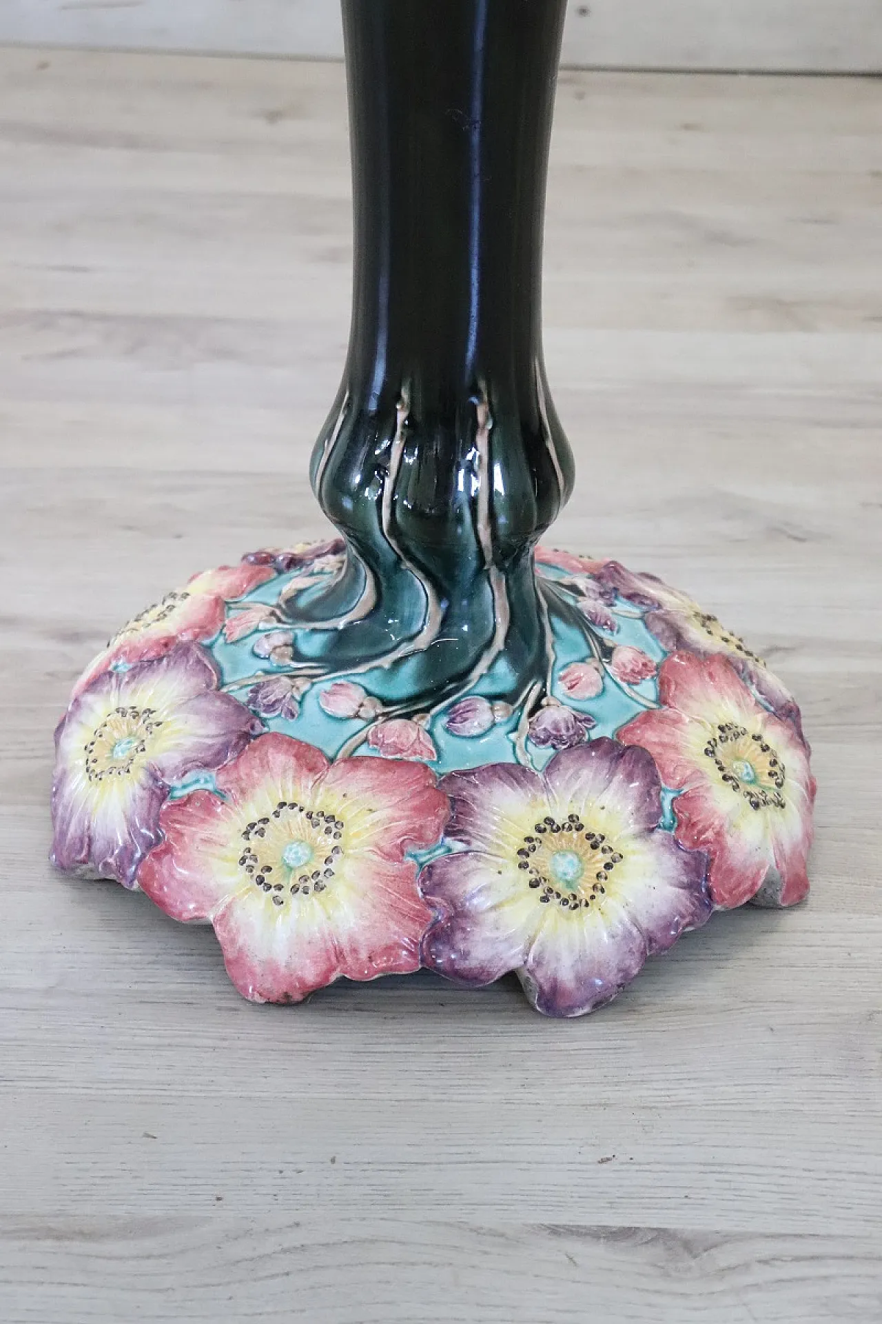 Vaso in ceramica con colonna Art Nouveau, inizi '900 4