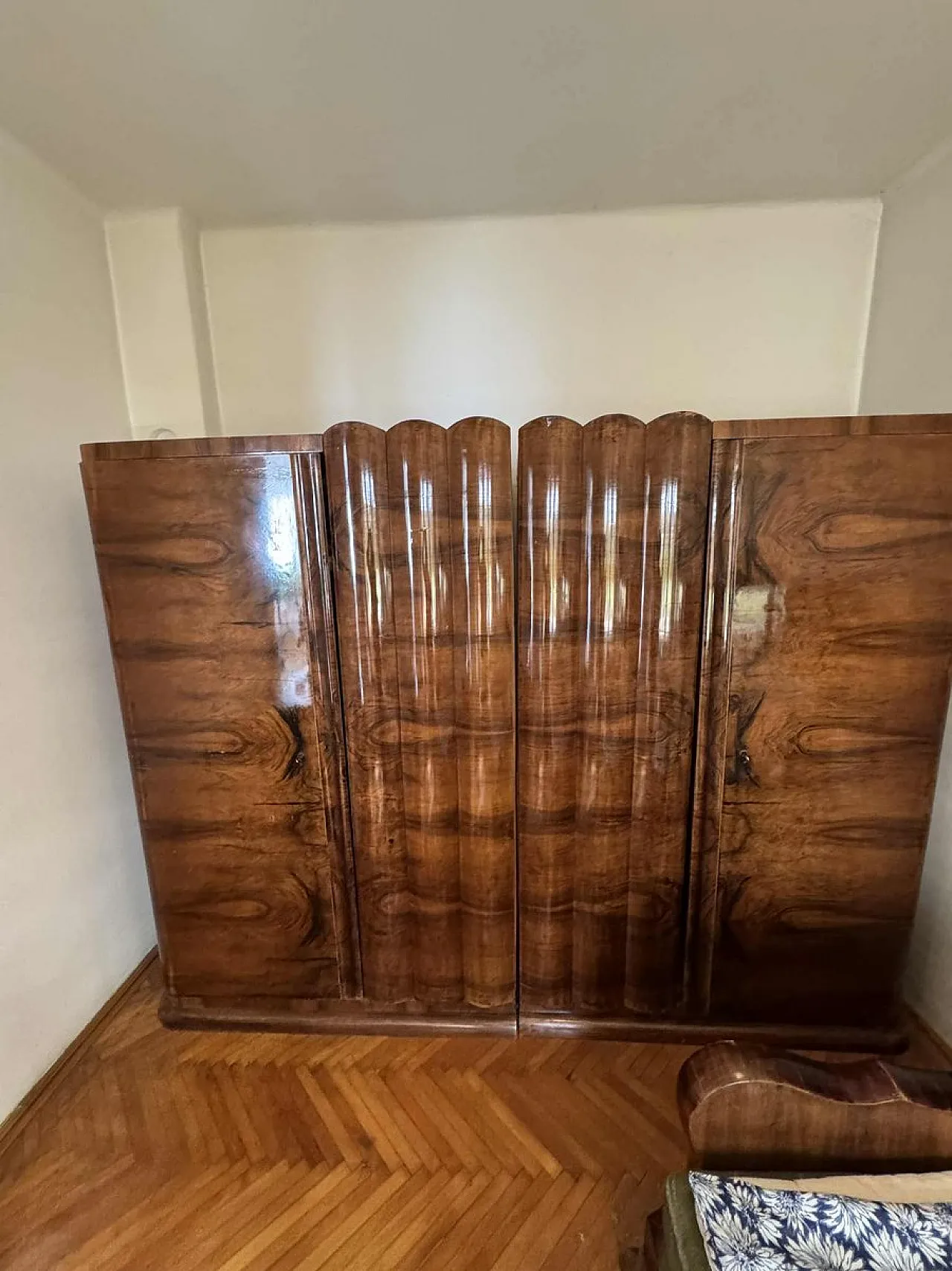 Armadio Art Deco in noce, anni '30 3