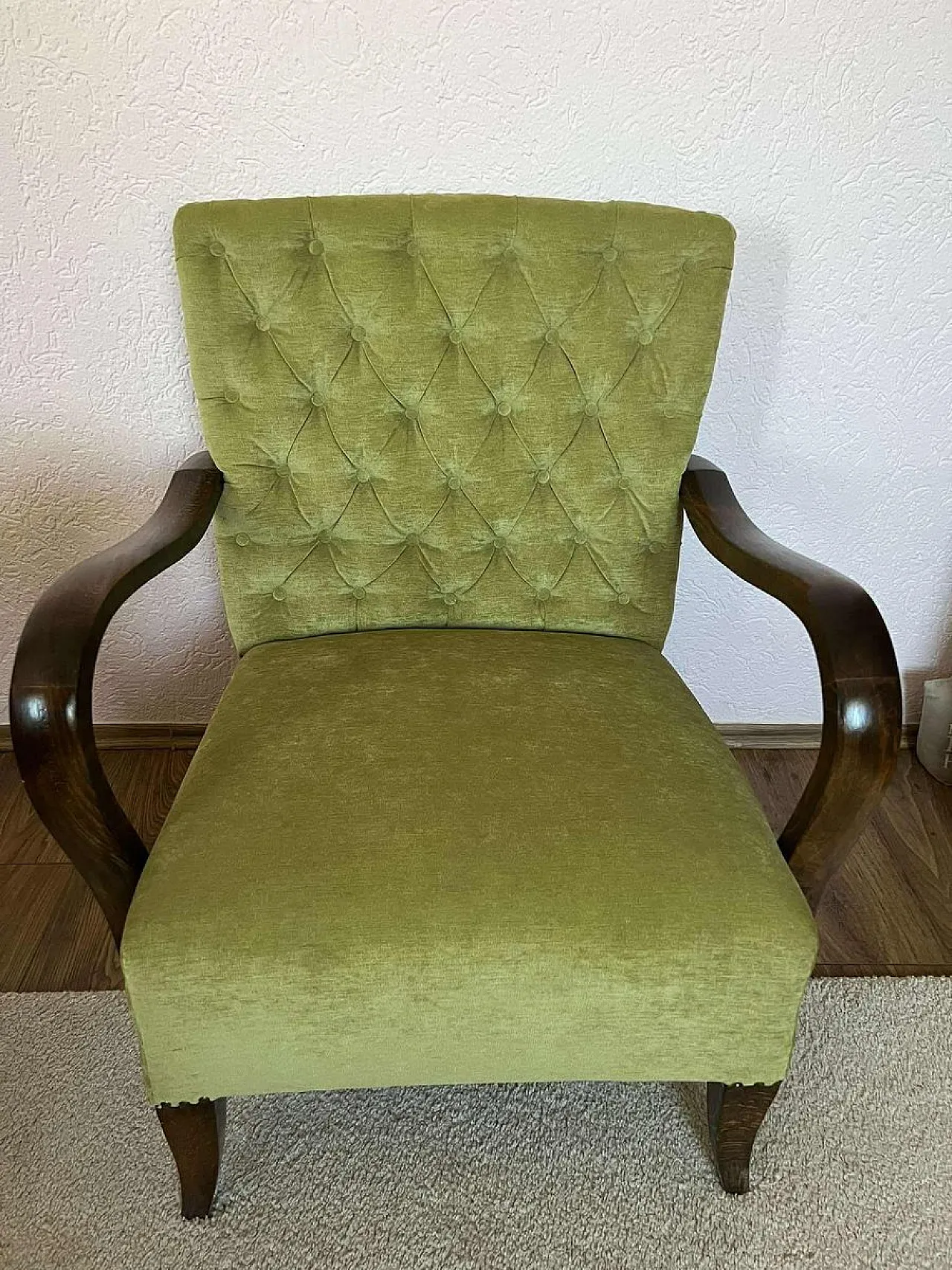 Poltrona Art Deco in noce e velluto verde, anni '30 1