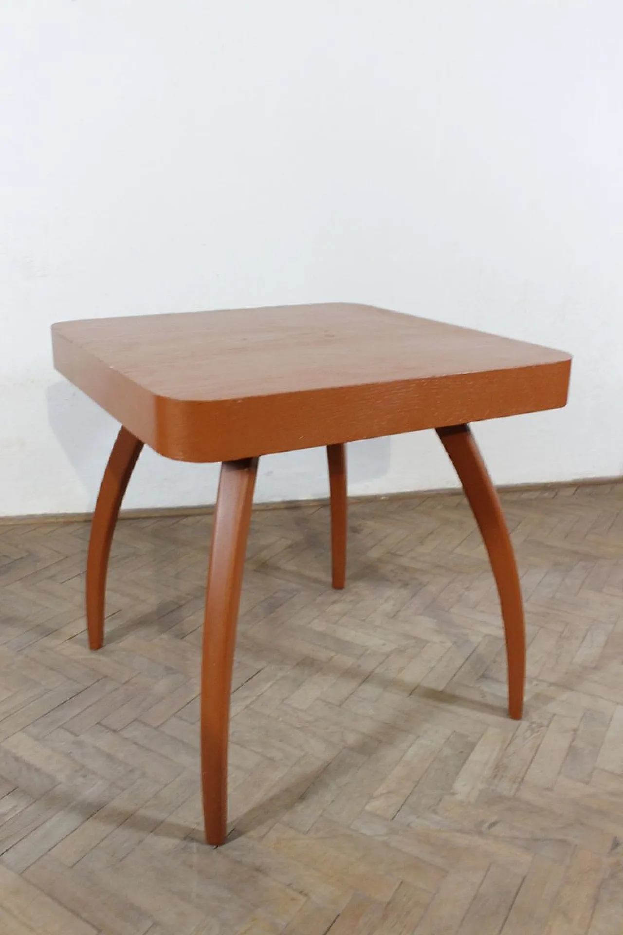 Bentwood lounge chairs with coffee table by Jindřich Halabala, 1930s 7