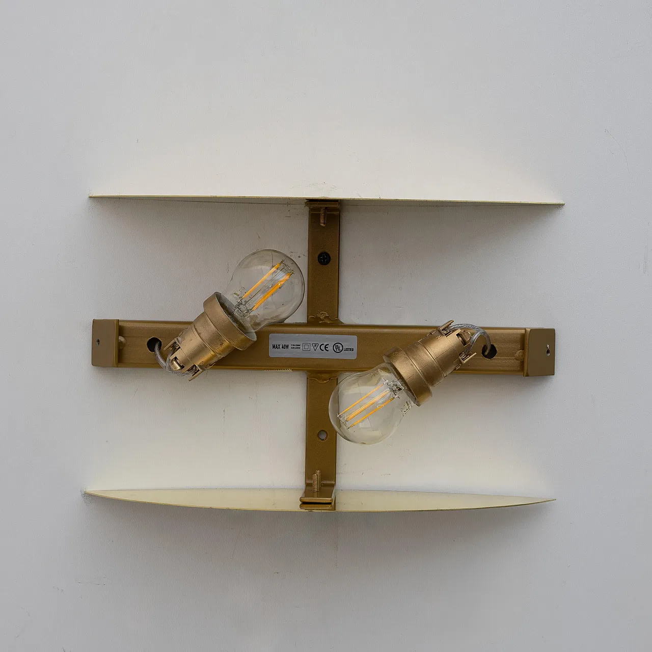 Pair of Murano glass and brass glacier wall sconces, 20th century 10