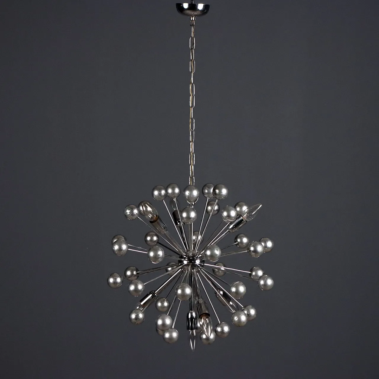 Lampada a sospensione in metallo e plastica cromata, '900 7