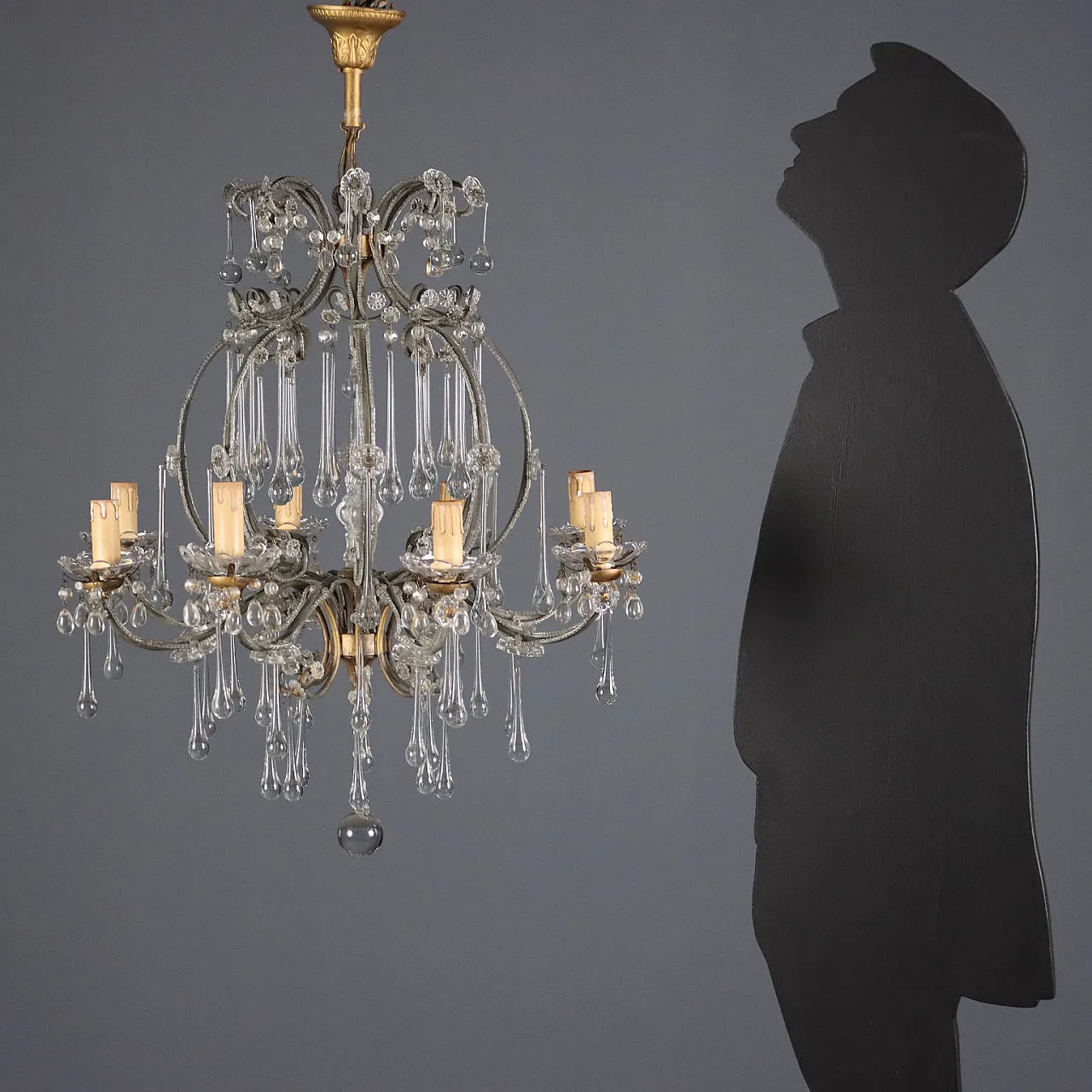 Lampadario in metallo e lamiera lavorata e collane in vetro, '800 2