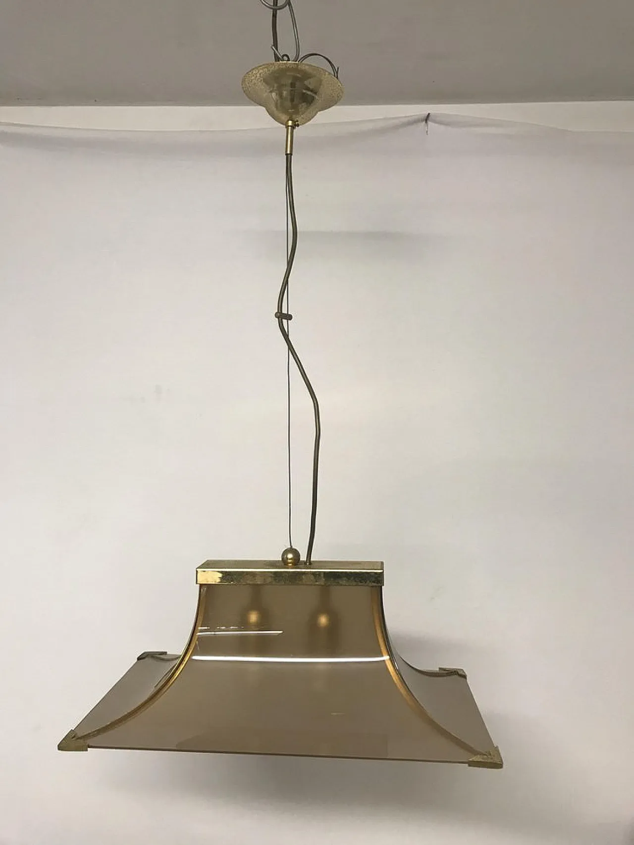 Pagoda pendant, Italy, 70s 14