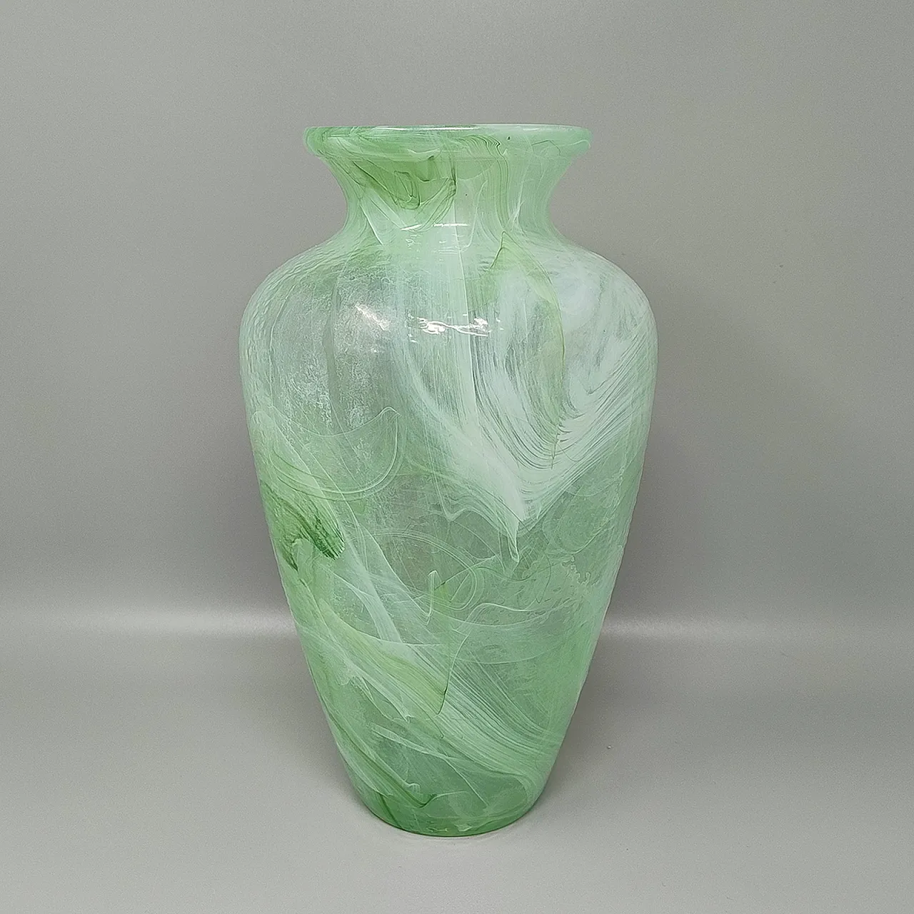 Handcrafted green vase by Michielotto in Murano glass, 1970s 4