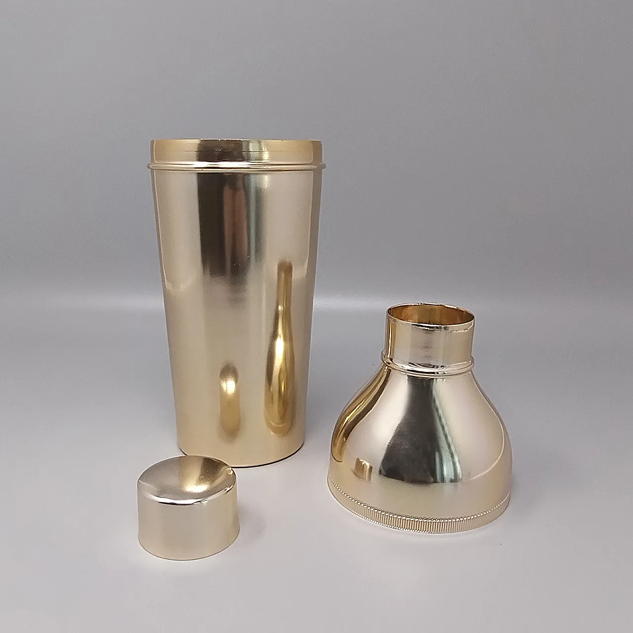 Aluminum Cocktail Shaker, 1960s 4