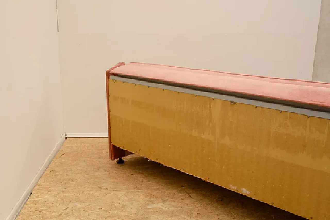 Divano da soggiorno, UP Závody, anni '80 8