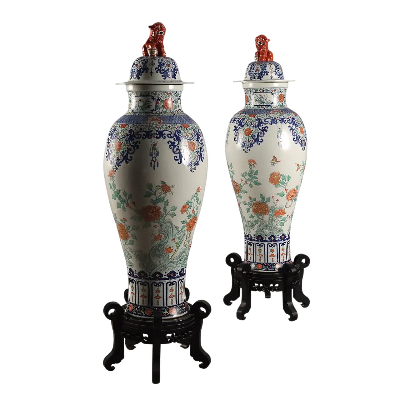 Coppia di vasi a balaustro con coperchio, '900 11