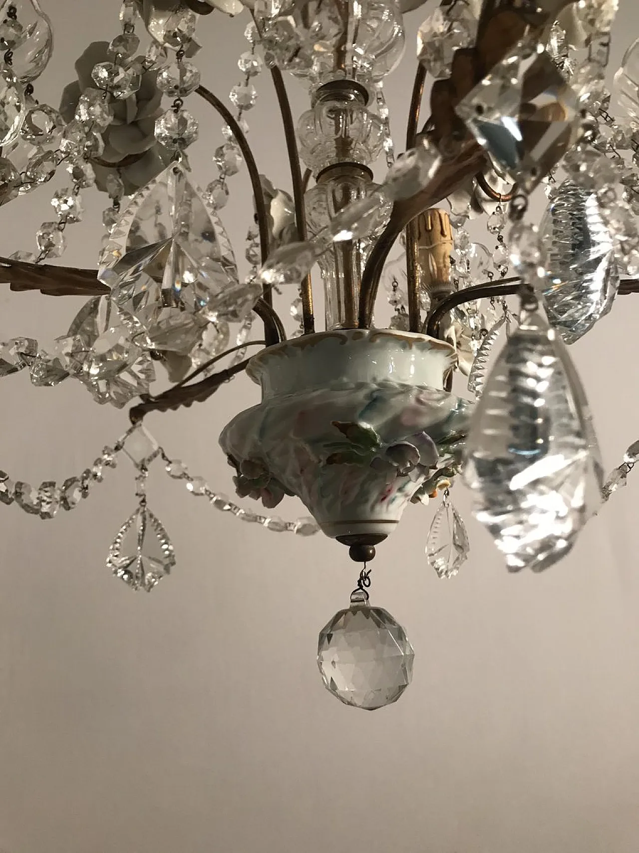 Lampadario vintage in porcellana e cristallo, anni '30 4