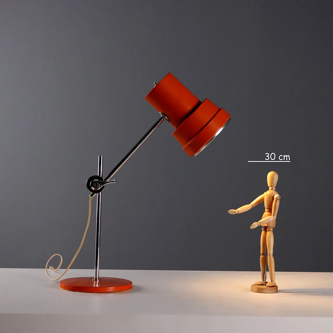 Lampada a sospensione in metallo cromato e plastica, '900 2