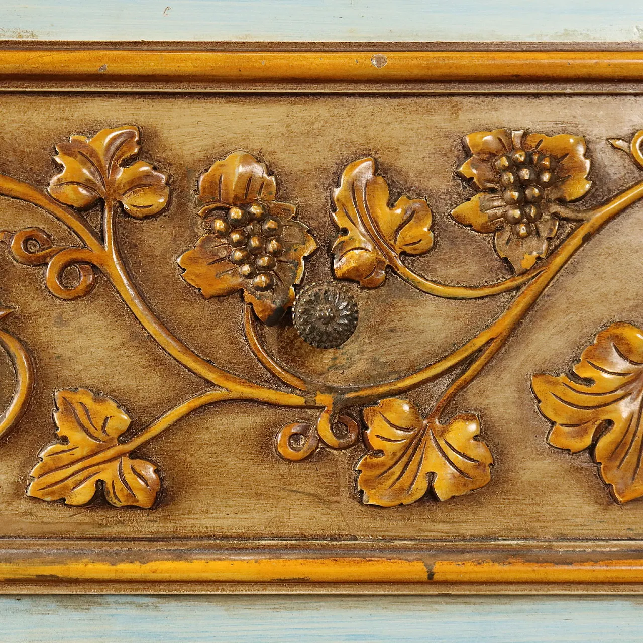 Cassettone neoclassico in bronzo e marmo bianco, primo '900 6