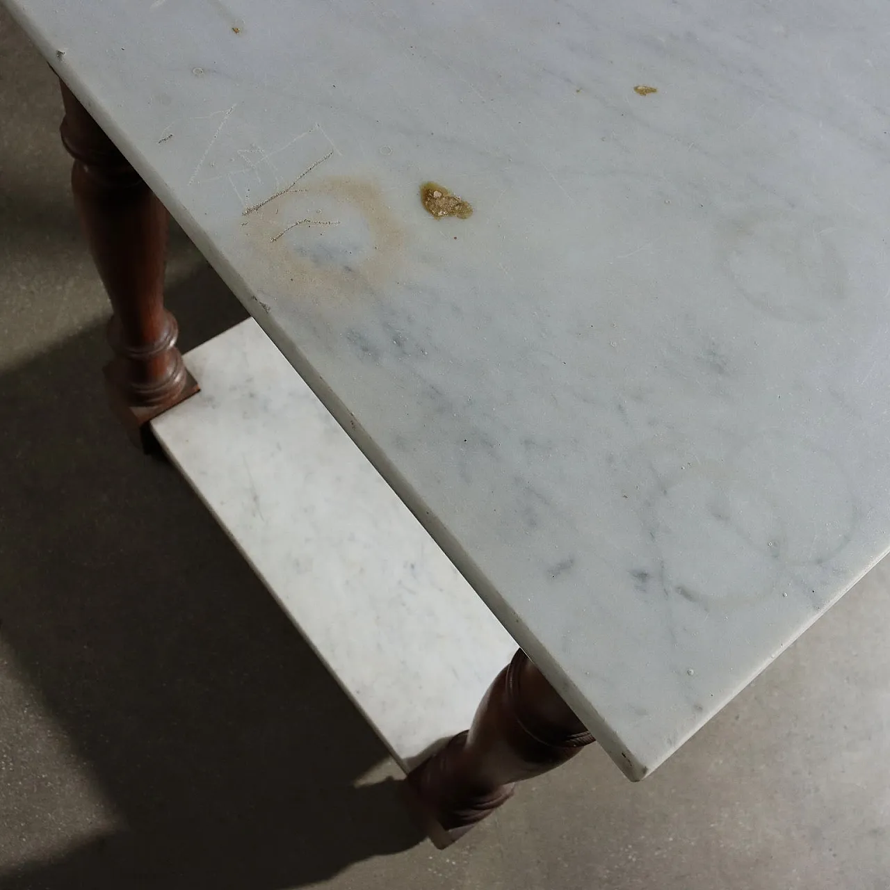 Tavolo da lavoro in larice e marmo, metà '900 9